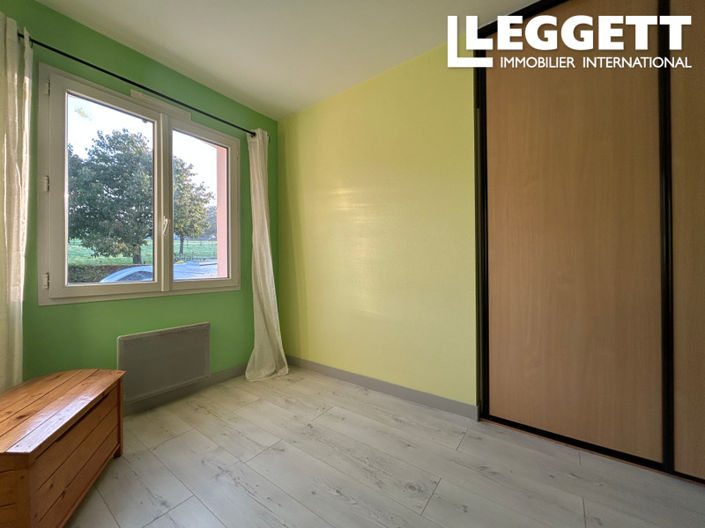 Image No.10-4 Bed House for sale