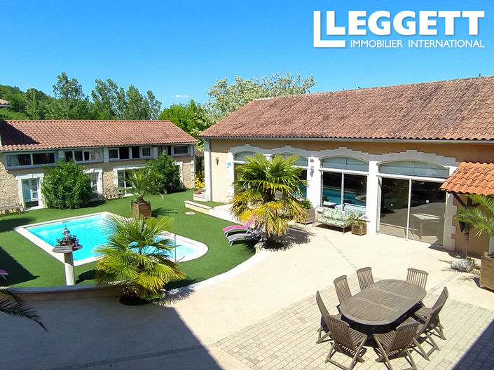 Image No.1-10 Bed House for sale