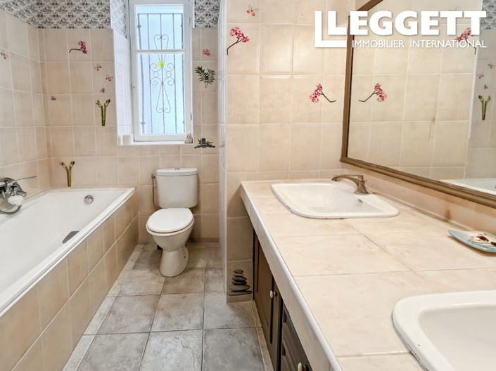 Image No.7-2 Bed House for sale