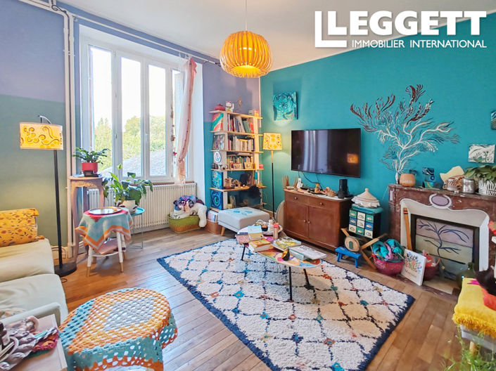 Image No.6-3 Bed House for sale