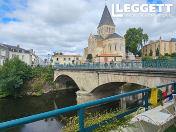 ahr0chm6ly9jzg4uagvzdglhlmltbw8vaw1hz2uvvevom