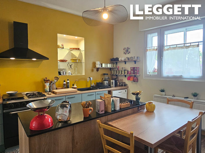 Image No.3-4 Bed House for sale