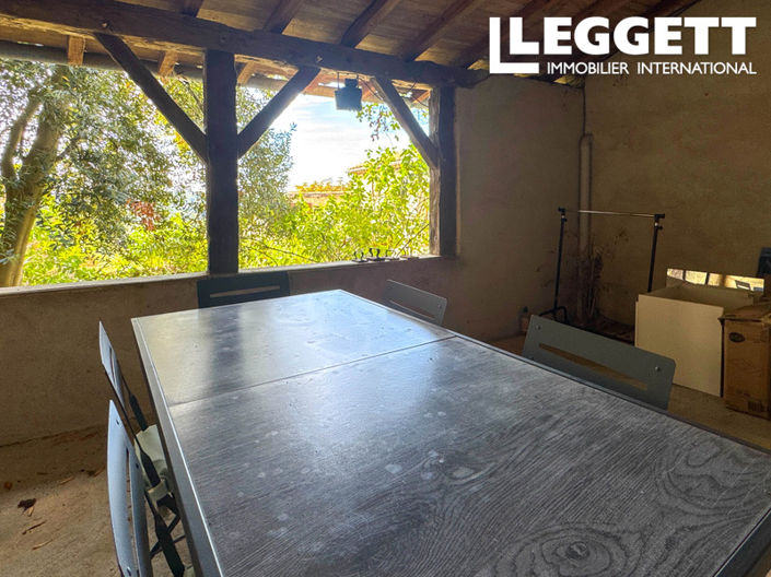 Image No.6-4 Bed House for sale