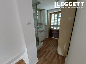 ahr0chm6ly9jzg4uagvzdglhlmltbw8vaw1hz2uvvevom