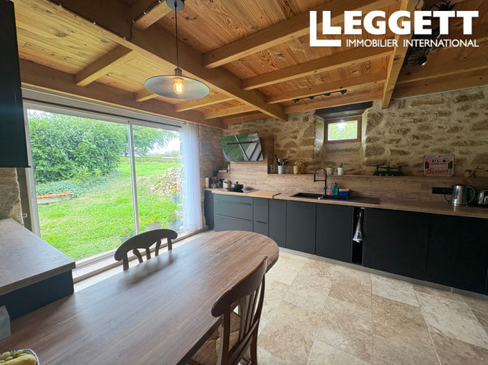 Image No.5-5 Bed House for sale