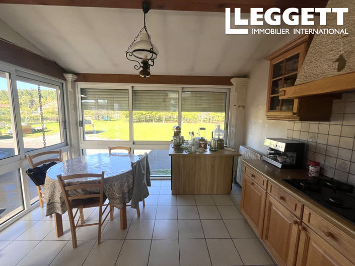 Image No.9-2 Bed House for sale