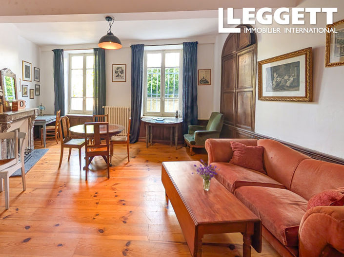 Image No.1-7 Bed House for sale