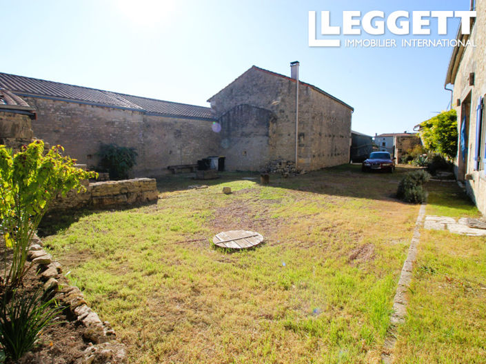 Image No.8-3 Bed House for sale