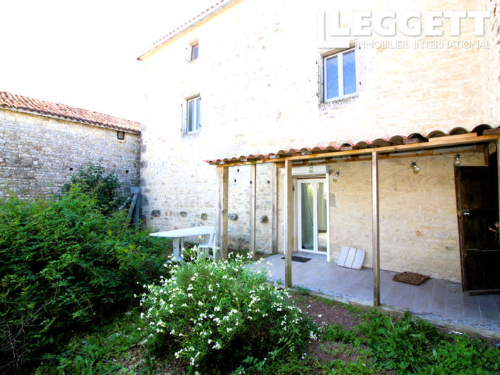 Image No.9-3 Bed House for sale