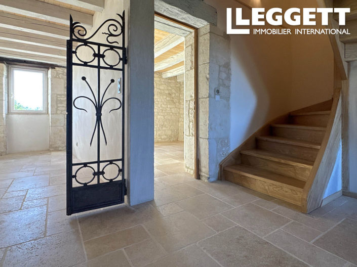 Image No.6-5 Bed House for sale