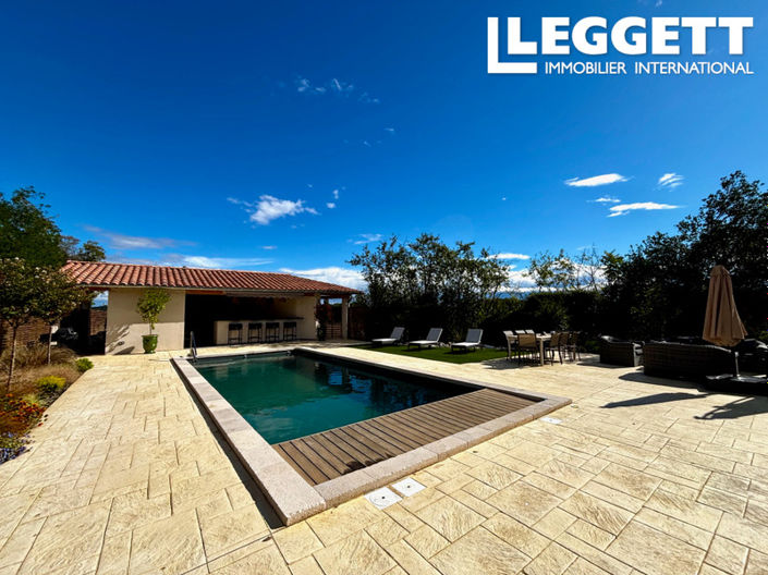 Image No.2-6 Bed House for sale