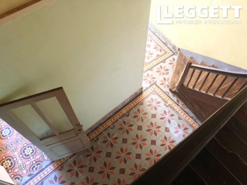 ahr0chm6ly9jzg4uagvzdglhlmltbw8vaw1hz2uvvevom