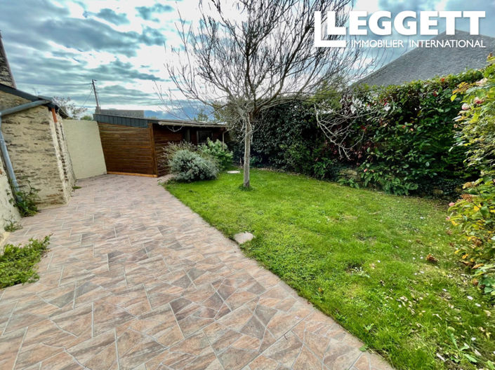 Image No.2-8 Bed House for sale