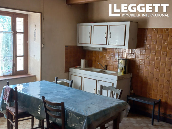 Image No.8-4 Bed House for sale