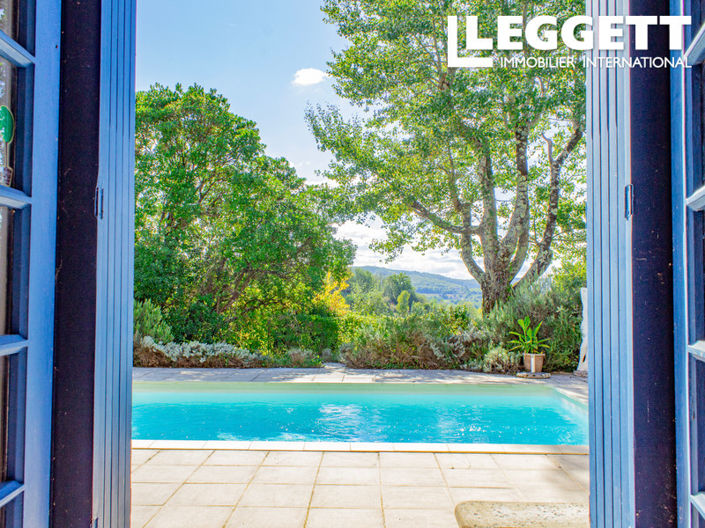 Image No.7-5 Bed House for sale