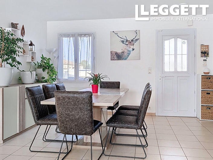 Image No.5-5 Bed House for sale