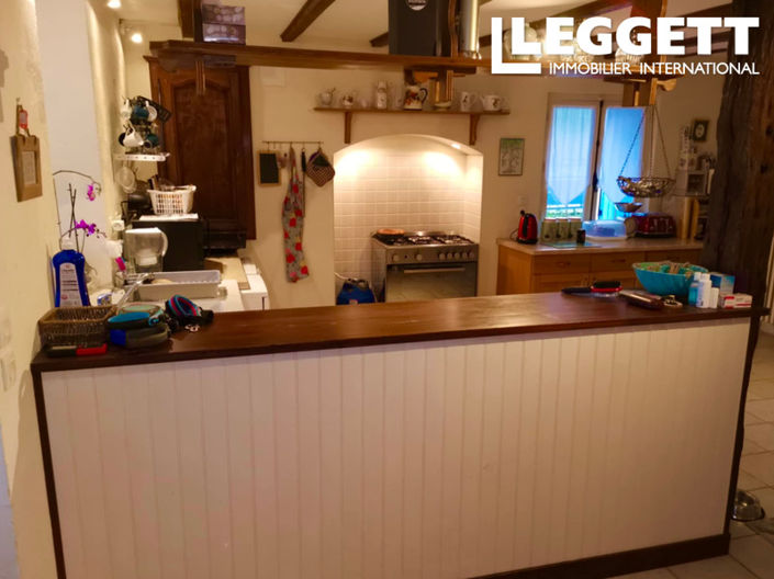 Image No.6-3 Bed House for sale