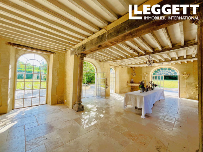 Image No.8-12 Bed Chateaux for sale