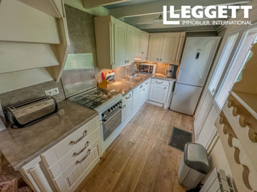 ahr0chm6ly9jzg4uagvzdglhlmltbw8vaw1hz2uvvevom