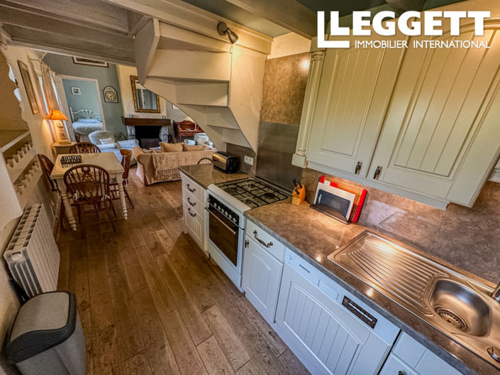 Image No.8-1 Bed House for sale