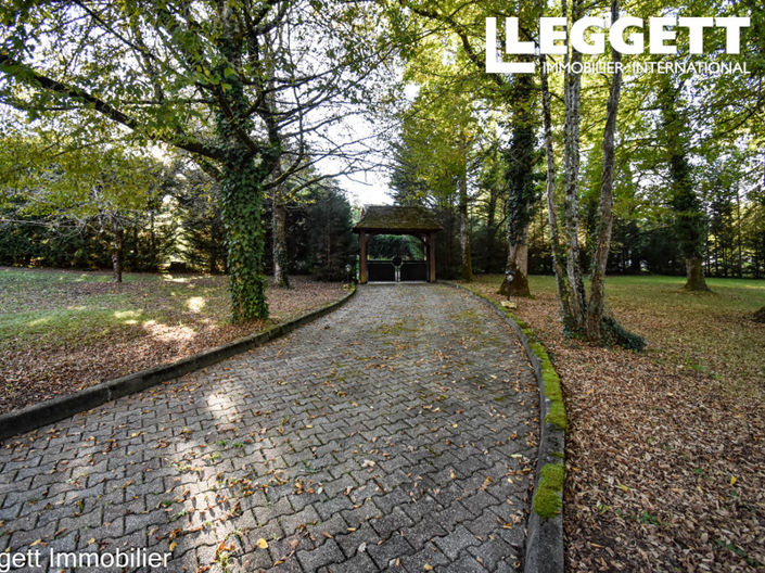 Image No.5-5 Bed House for sale