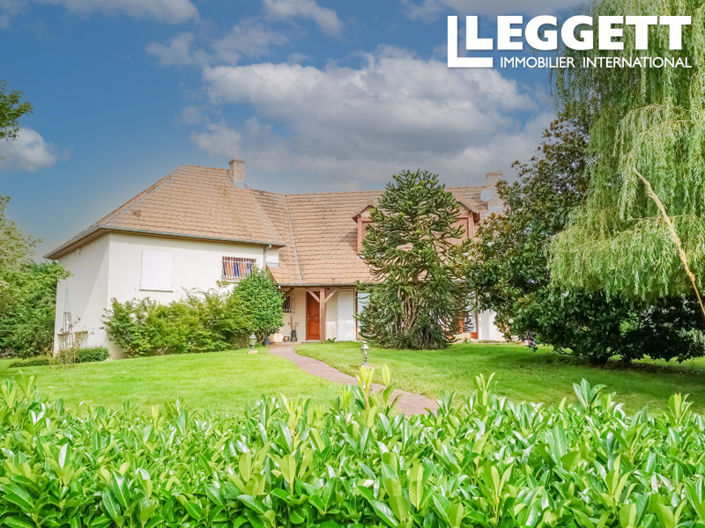 Image No.1-4 Bed House for sale