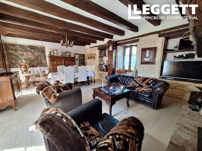 Image No.3-3 Bed House for sale