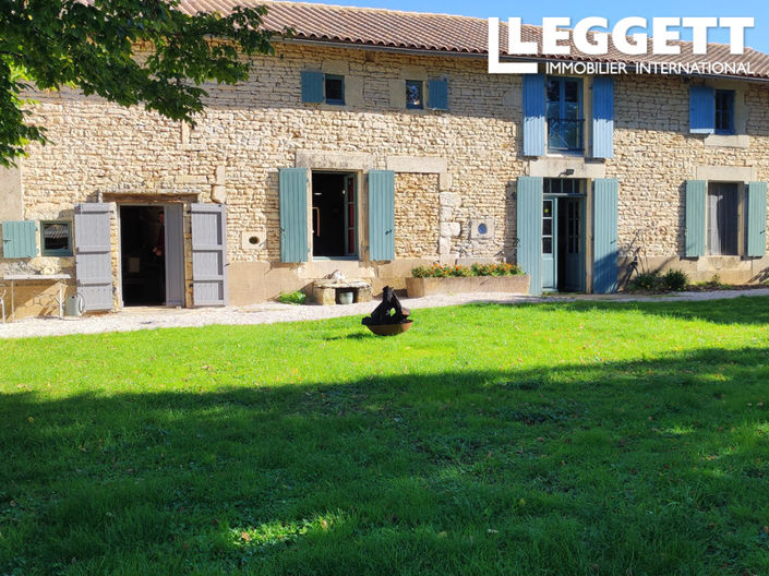 Image No.1-4 Bed House for sale