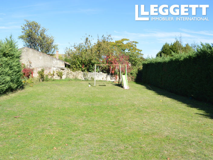 Image No.8-4 Bed House for sale