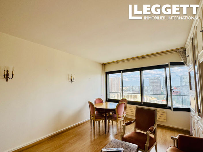 Image No.5-2 Bed Apartment for sale