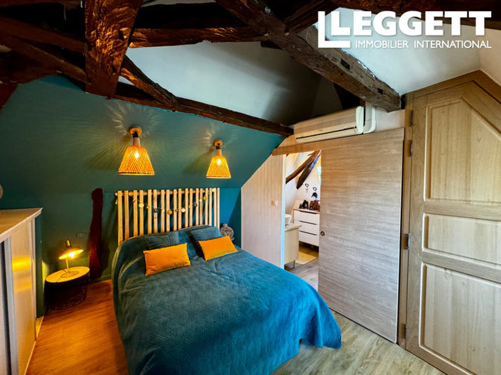 Image No.6-3 Bed House for sale