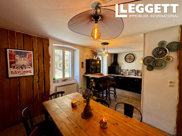 Image No.9-3 Bed House for sale