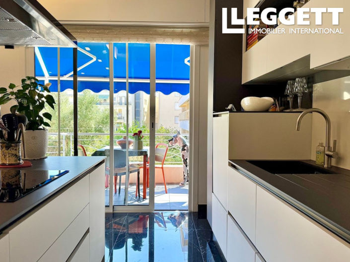 Image No.5-2 Bed Apartment for sale