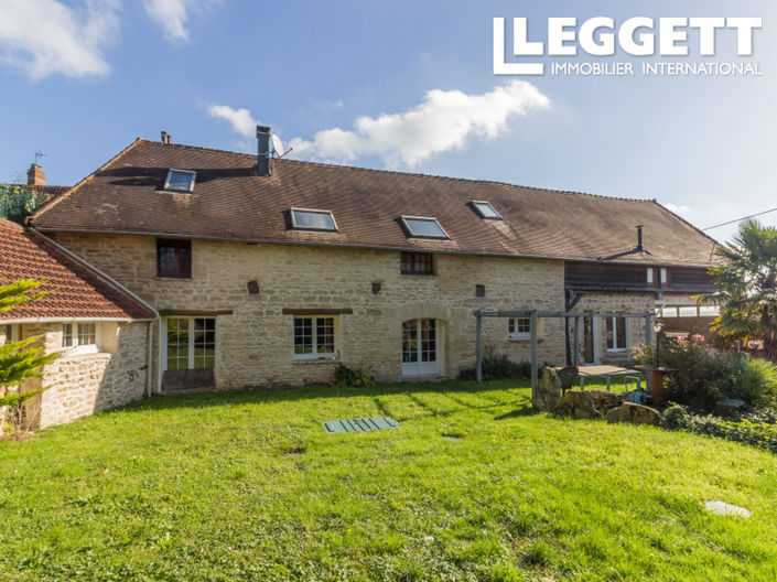 Image No.1-5 Bed House for sale