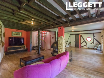 ahr0chm6ly9jzg4uagvzdglhlmltbw8vaw1hz2uvvevom