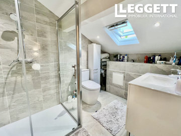 ahr0chm6ly9jzg4uagvzdglhlmltbw8vaw1hz2uvvevom