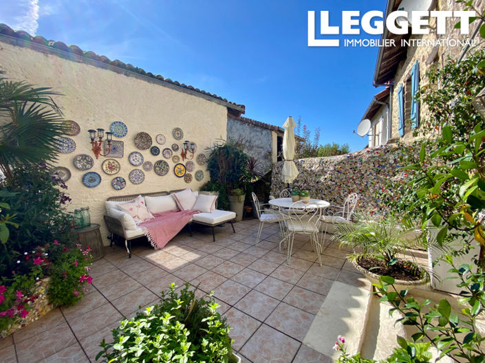 Image No.7-4 Bed House for sale