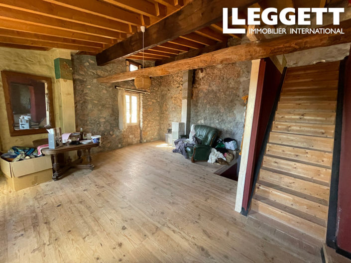 Image No.9-2 Bed House for sale