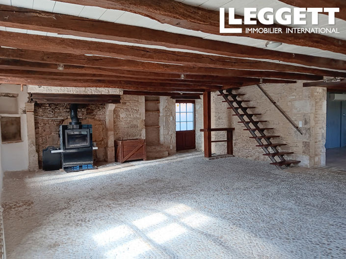 Image No.4-2 Bed House for sale