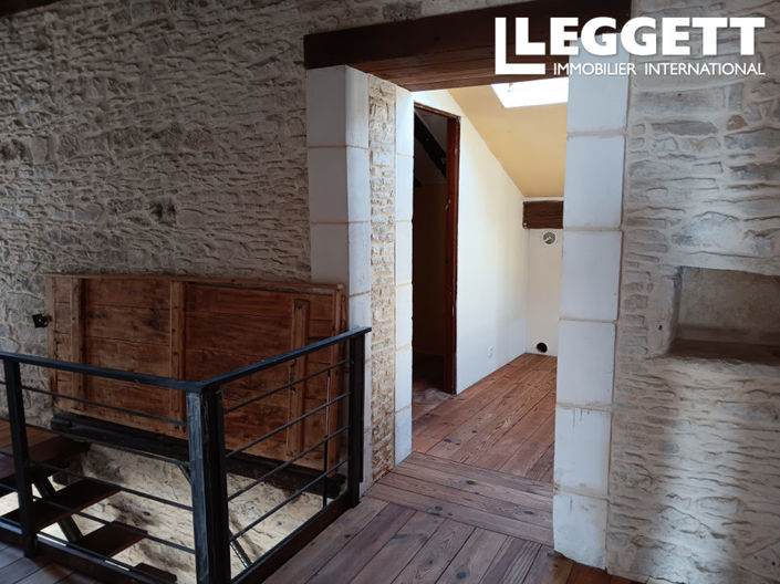 Image No.5-2 Bed House for sale