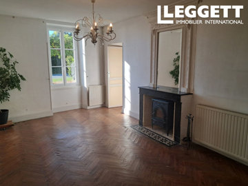 ahr0chm6ly9jzg4uagvzdglhlmltbw8vaw1hz2uvvevom