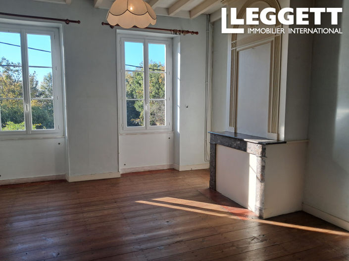 Image No.8-4 Bed House for sale