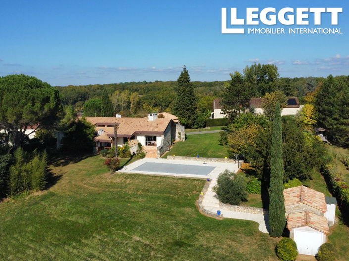 Image No.2-4 Bed House for sale