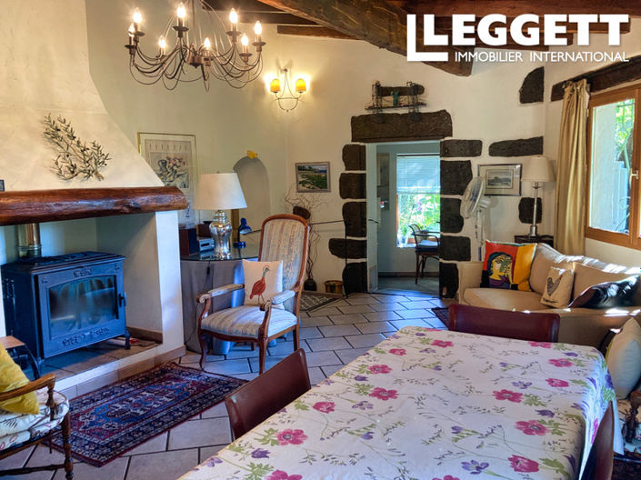 Image No.6-3 Bed House for sale