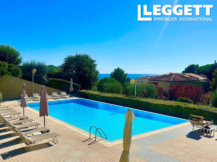 Image No.10-3 Bed Apartment for sale