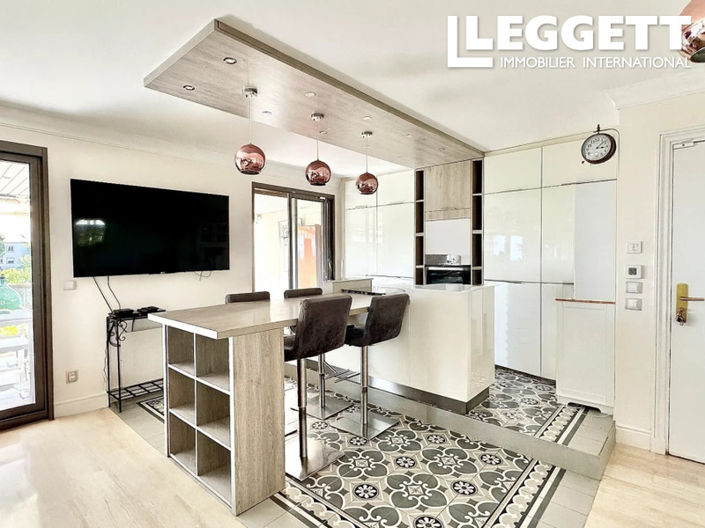 Image No.6-3 Bed Apartment for sale