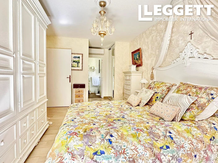 Image No.7-3 Bed Apartment for sale