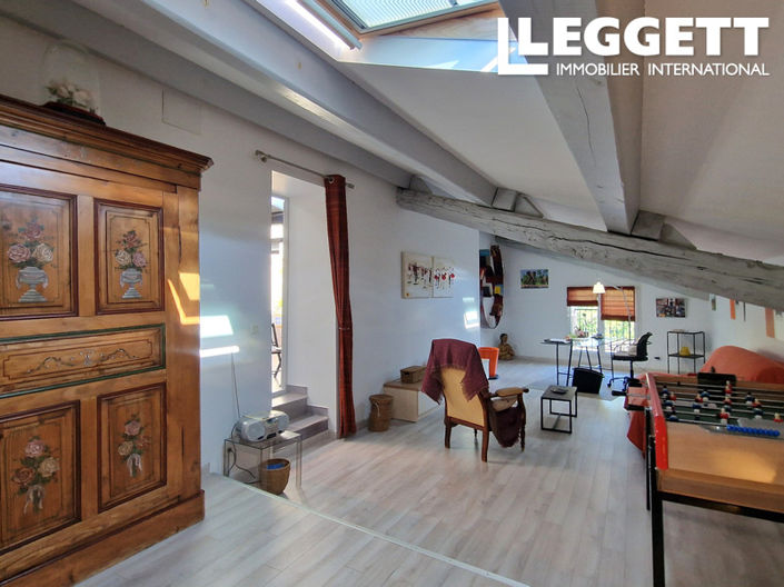 Image No.9-4 Bed House for sale