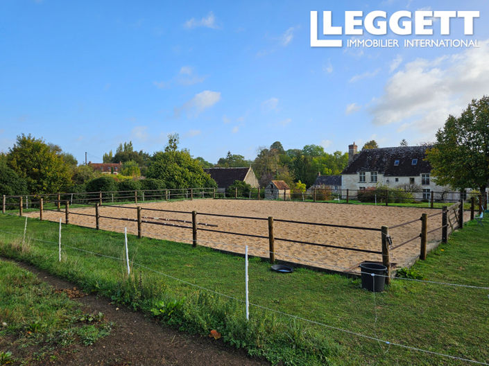 Image No.8-5 Bed Chateaux for sale