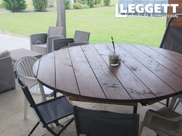 ahr0chm6ly9jzg4uagvzdglhlmltbw8vaw1hz2uvvevom